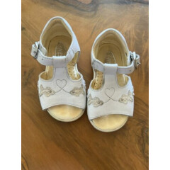 White leather baby sandals from Italy size Euro 20/US 5 (12-18 Months)
