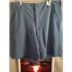 Columbia size 40 shorts men’s gray zipper pockets lightweight stretch loose