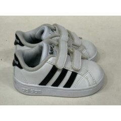 Adidas Baby's Baseline K Sneaker, White/Black, 4 K US Toddler