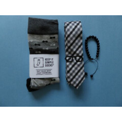 Keep it Simple Bow Tie Socks + Tropicalia Bracelet + Tie Bar + Black Gray Tie