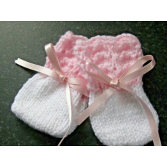LOVELY HAND KNITTED BABY MITTENS IN WHITE WITH PINK TOP SIZE 0-3 MONTHS (6)
