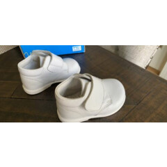 white leather infant/ Toddler booties