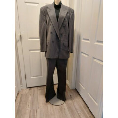 Burberry Grey Pin Striped With Hint Of RedWool Blazer Pant Suit Mens 31L 38x30