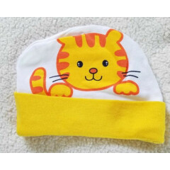 Unisex Baby Hat ~ Size 0-3 Mo ~ White and Yellow ~ Kitty Theme. 