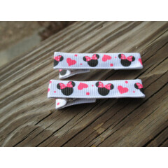 Hair Clips a pair of Minnie with hearts great for any girl 1 3/4" Alligator USA 