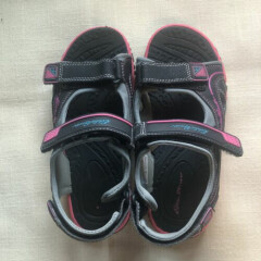 Eddie Bauer Molly girls black and pink sandals, sz 4