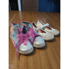 2 Pair Of Little Girl's Shoes. Size 9 & 11.5. (T28)