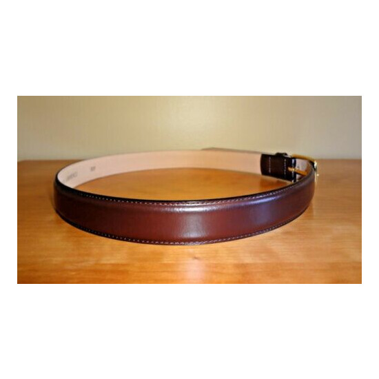 Men's Paul Laurence Brown Made in Italy Leather Belt in size 28 image {2}