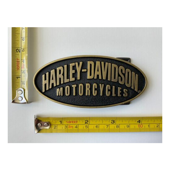 Harley-Davidson men's classic belt buckle.#97880-08VM.Brass plaited w/ black. image {2}