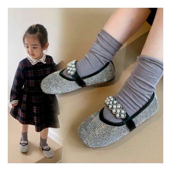 Children Pearl Round Toe Flat Pumps Girls Princess Crystal Rhinestone Dress Shoe image {2}
