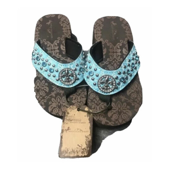 Girls Medium (Fits 10-12) Turquoise Rhinestone Studded Flip Flop Sandals NWT image {1}