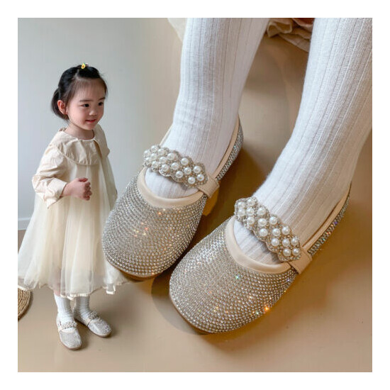 Children Pearl Round Toe Flat Pumps Girls Princess Crystal Rhinestone Dress Shoe image {1}