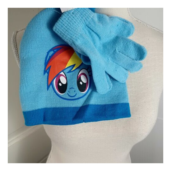 Hasbro My Little Pony NEW Beanie & Gloves Set OSFM Blue -Pom Accent Rainbow Dash image {4}