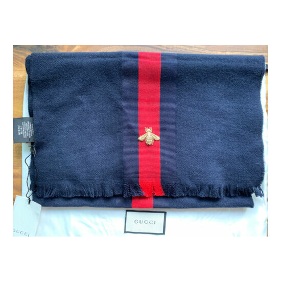 NEW GUCCI MIDNIGHT BLUE WOOL CASHMERE WEB BEE EMBROIDER SHAWL WRAP SCARF UNISEX image {1}