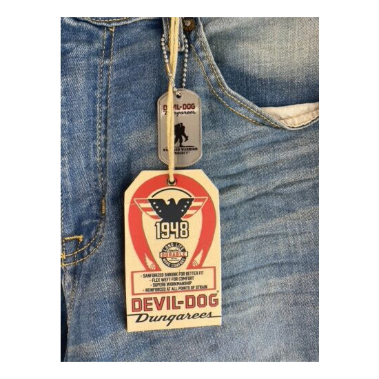 Devil Dog Dungarees Men’s Medium Wash, Athletic Fit, Tapered Leg Jeans SZ 30X32 image {3}