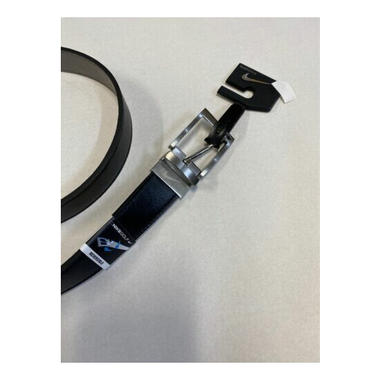 Nike Golf Reversible Black / Grey Leather Belt Sz 38 image {1}