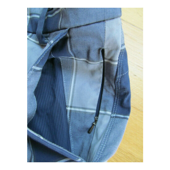 Lululemon Men's Golf Casual Athletic Stretch Blue / Gray Plaid Shorts Size 34  image {5}