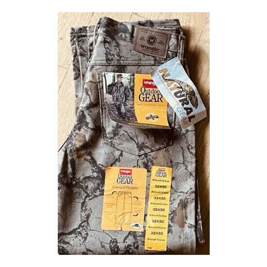 NWT Wrangler Natural Gear Camo Hunting Jeans Men's 32X30 - Cotton -Relaxed Fit image {1}