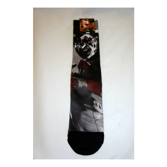 Nightmare On Elm Street Freddy Black & White Crew Sock Size10-13 Bioworld image {1}