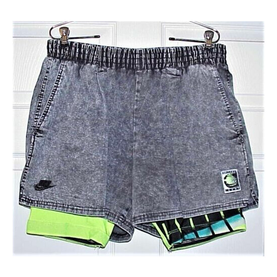 Vintage Nike Challenge Court Tennis Shorts, GRAY WITH NEON GREEN LINING, SIZE XL image {1}
