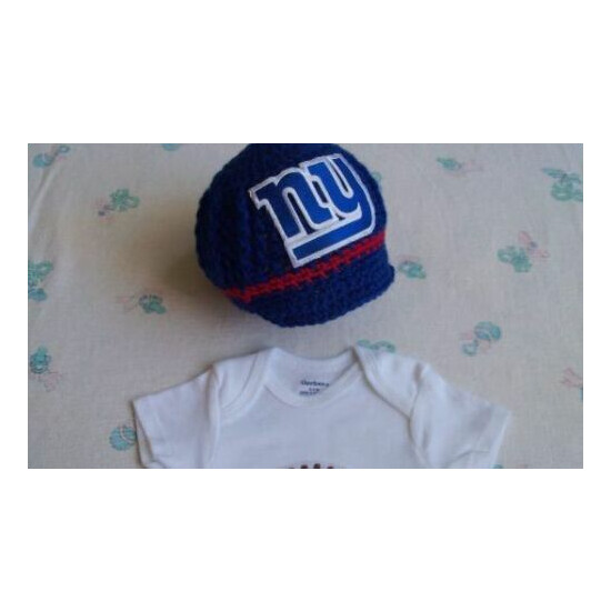  Crochet New York Giants Baby Hat  image {1}