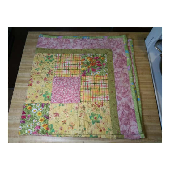 Vintage Unbranded Baby Girl 100% Cotton Exterior Floral Reversible Comforter image {3}