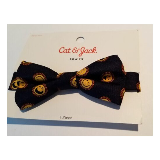 Toddler Boys Cat & Jack Brand Black & Yellow Smiley Face Adjustable Bow Tie image {2}