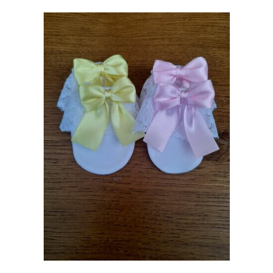 2 pairs newborn baby girls white scratch mittens with lace and pink bows new  image {1}