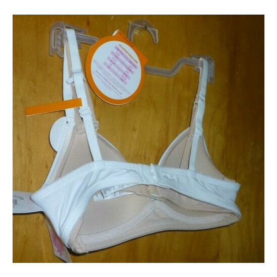 New Girl's Size 30A Maidenform Wirefree T Shirt Bra 2 Pack White and Beige image {2}