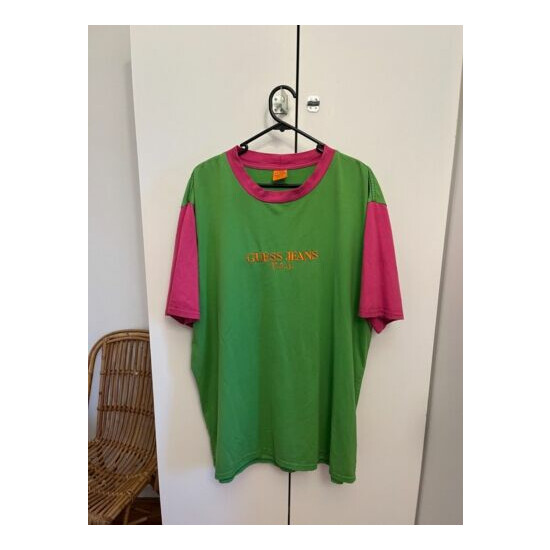 Guess Jeans Sean Wotherspoon Farmers Market T-Shirt XL Pink Green image {1}