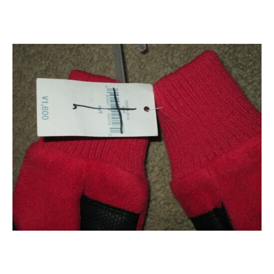 Baby Gap winter mittens-NWT-size M/L-red w/ black palm-lined- retail 16.00 image {3}