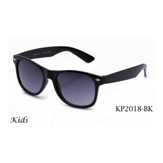 Kids Sunglasses Black Frame Classic Retro Eyewear Boys Girls Lead Free UV 100% image {2}