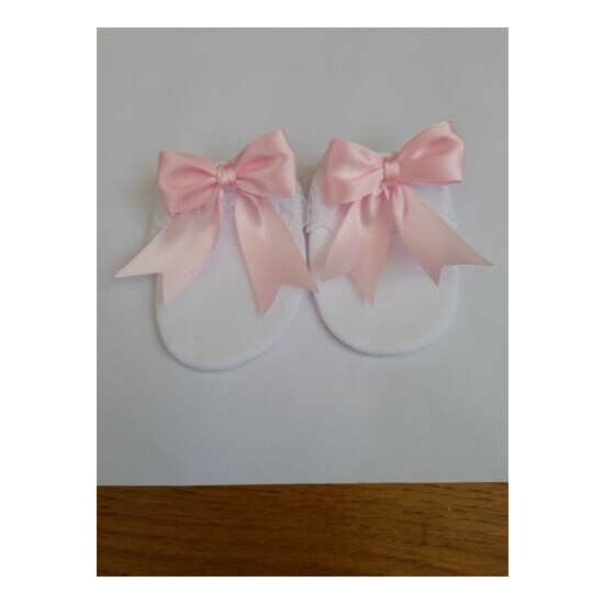 newborn baby girls white anti scratch mittens with lace and pink bows new  image {1}