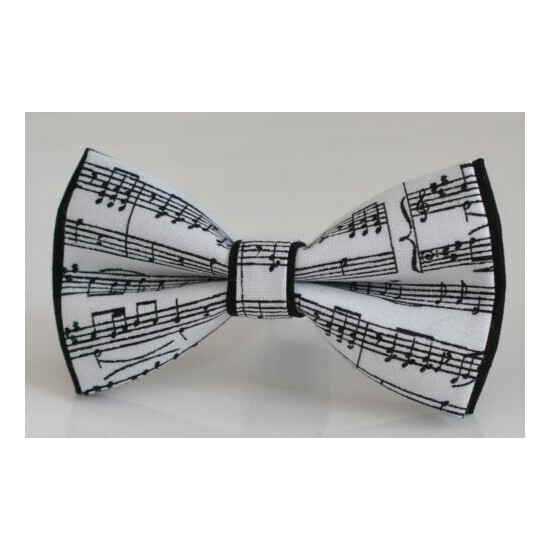Black Sheet Music Notes Bow tie + White Suspenders for Men / Youth / Boy / Baby image {2}