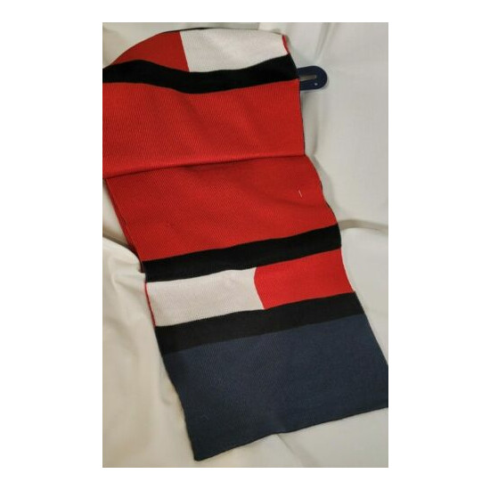 Tommy Hilfiger Hat & Scarf Set, Reversible Beanie Iconic Tommy Logo & Colors image {3}
