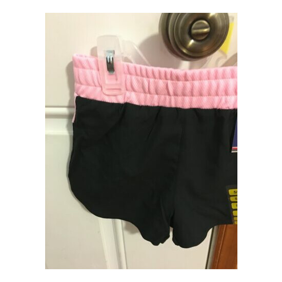 BRAND NEW GIRL'S SIZE 5-6 CHAMPION ACTIVE WEAR SHORTS image {2}