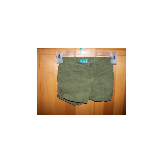 Girl's Children's Place Green Short with Adjustable Waist Size 4 EUC image {1}