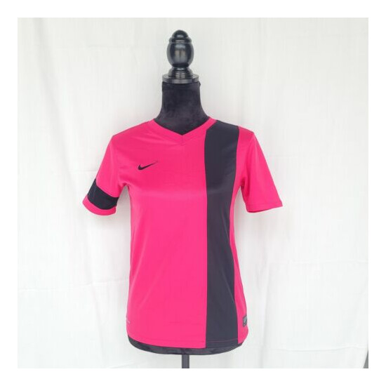 Nike Dri Fit Athletic T Shirt YOUTH Size Large Athletic Top Logo Pink Black image {1}