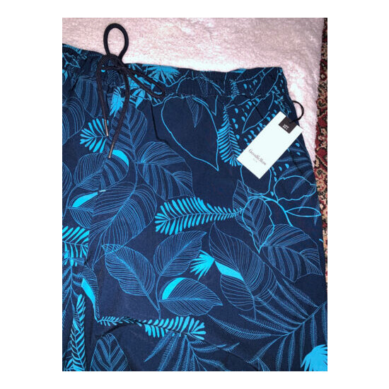 Goodfellow Men's Tropical Blue Swim Trunks 7" Inseam With Liner Size XXL image {4}