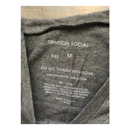 Girls Grayson Social Size Medium 7/8 (fits more like 6/7) Pajama Pj Shirt Top image {2}
