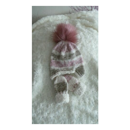 Hand Knitted Pink Hat & Mittens Newborn 0-6 months Baby - 20/22" Reborn Doll  image {2}