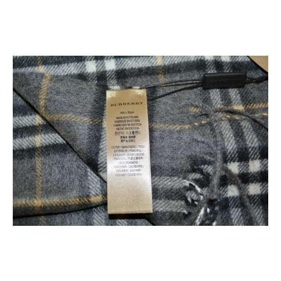  NWT BURBERRY GREY VINTAGE CHECK 100% CASHMERE SCARF image {4}