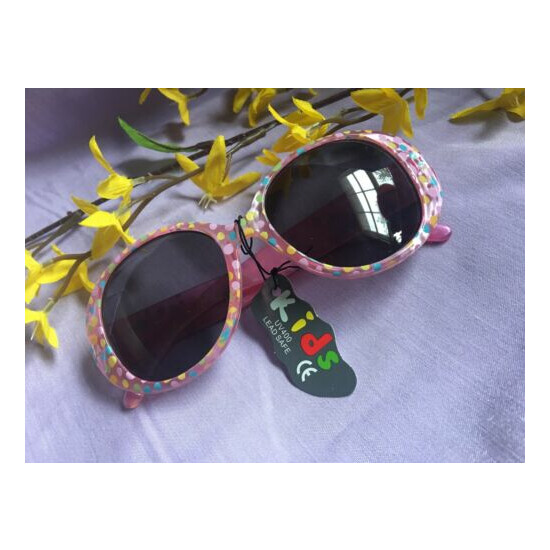 Kids UV 400 Pink Dotted Round Lens Fashion Sunglasses For Girls-New image {1}
