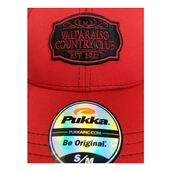 Golf Hat ~ Pukka Be Original S/M Fitted Baseball Cap ~ Red ~ Valparaiso CC IN image {2}