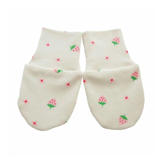 Organic Cotton Newborn Baby Anti Scratch Mittens Gloves Pattern Strawberries image {2}