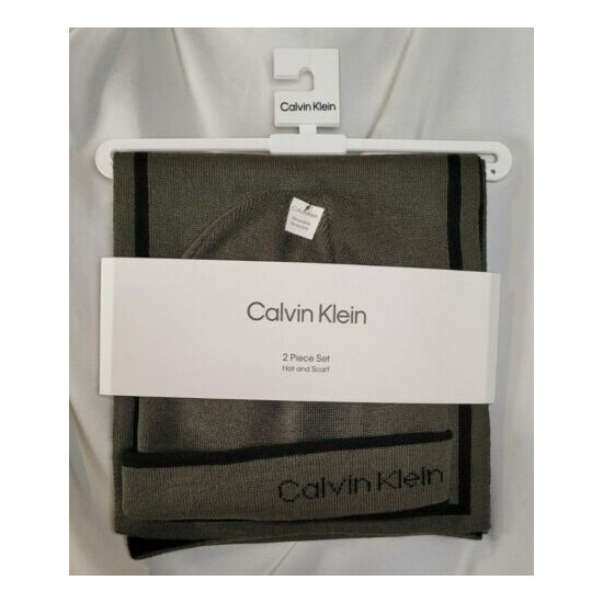 Calvin Klein 2 Piece Reversible Hat & Scarf Green / Black One Size FREE SHIPPING image {3}