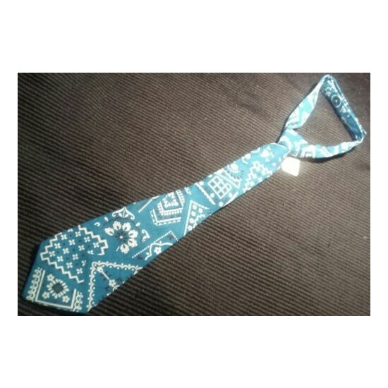 Laa Tee Daa Childrens Neck Tie Blue Floral Necktie 12" New Velcrw image {3}