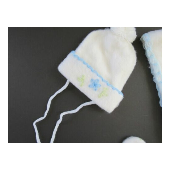 1960's NOS Baby Winter Hat, Mittens, and Scarf Embroidered Acrylic Ski Vintage image {8}