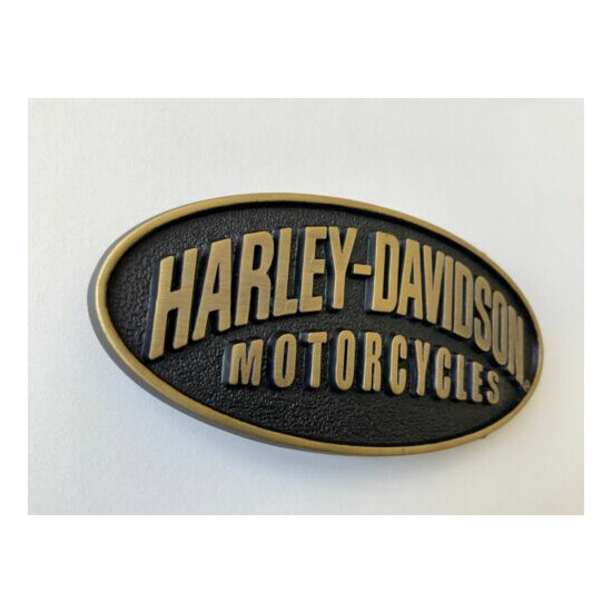 Harley-Davidson men's classic belt buckle.#97880-08VM.Brass plaited w/ black. image {4}