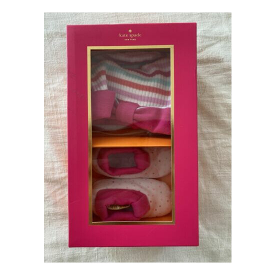 New Kate Spade Baby Bow Hat and Booties Set Gift Box Set  image {2}